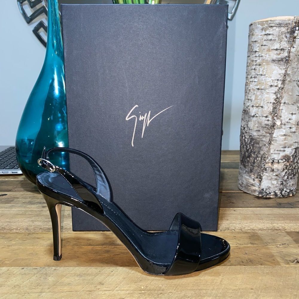 Giuseppe Zanotti Patent Sandals